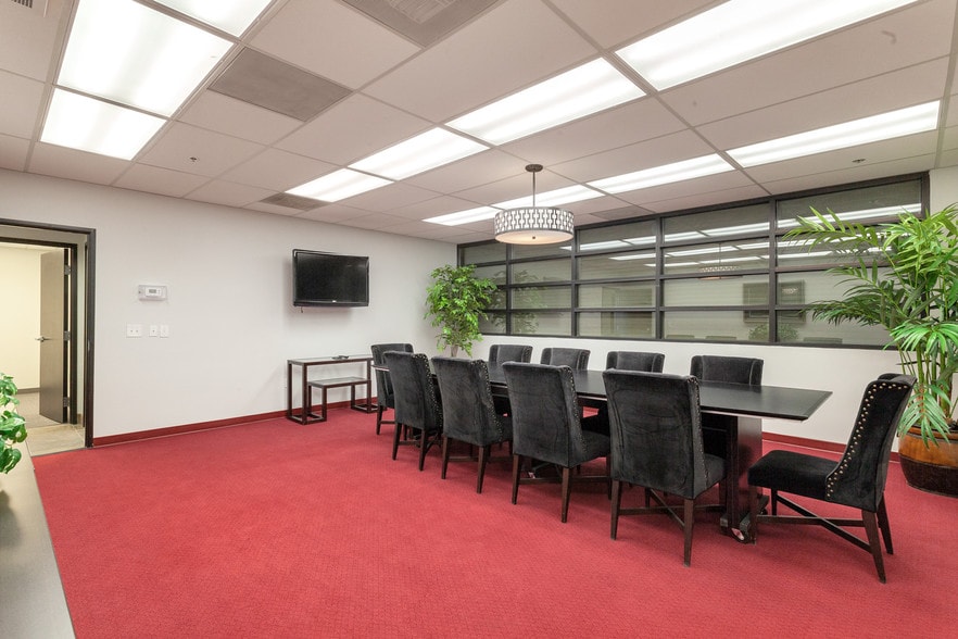 More Photos Of 2400 N Tenaya Way, Las Vegas Office For Sale