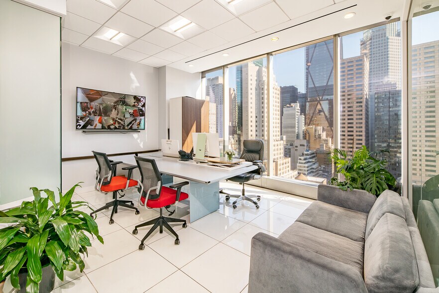 More Photos Of 50 W 47th St, New York Office Residential For Sale