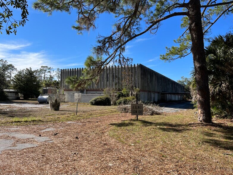 More Photos Of 407 E Ash St, Perry Medical For Sale