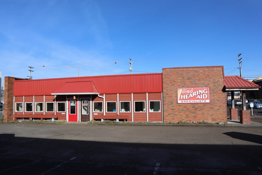 Primary Photo Of 856 15th Ave, Longview Office For Lease
