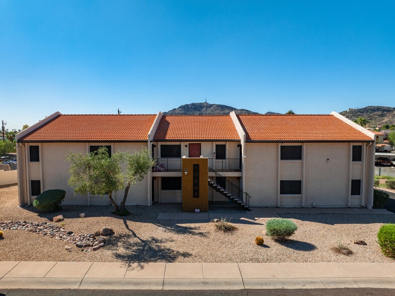 More Photos Of 10644 N 15th Way, Phoenix Apartments For Sale