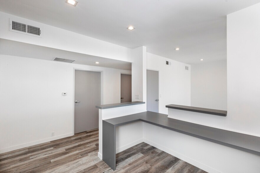 More Photos Of 2777 Pacific Ave, Long Beach Medical For Lease