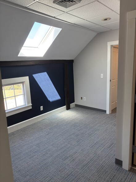 More Photos Of 2299 Woodbury Ave, Newington Medical For Lease