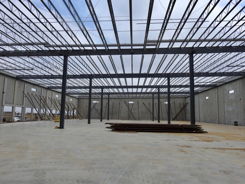 610 Vidal Cantu Rd, Laredo, TX 78045 Industrial For Lease