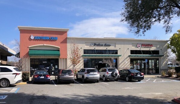 More Photos Of 24363 Southland Dr, Hayward Restaurant For Lease