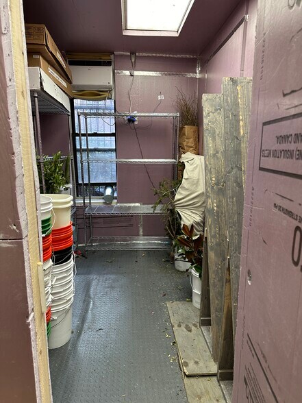 More Photos Of 445-447 W 50th St, New York Apartments For Lease