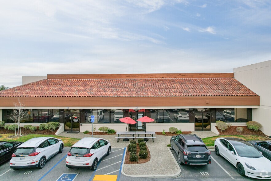 More Photos Of 3603 Haven Ave, Menlo Park Research And Development For Sale