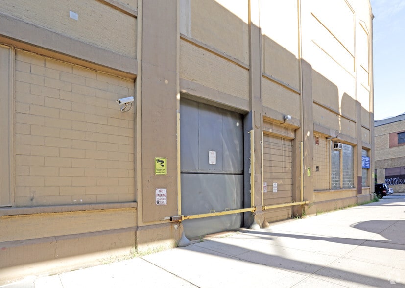 More Photos Of 21-44 44th Rd, Long Island City Industrial For Sale
