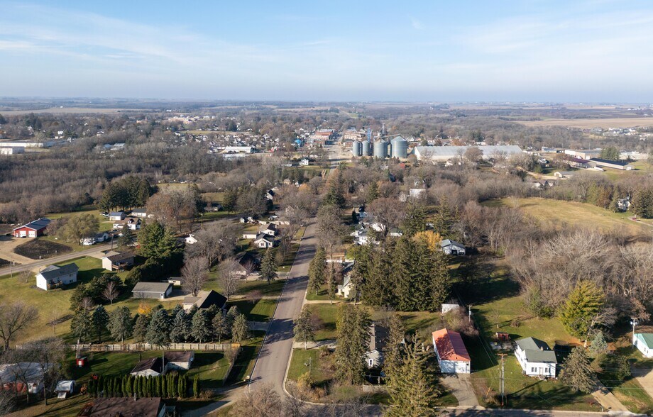 More Photos Of 450-551 Engel Dr, Kenyon Land For Sale