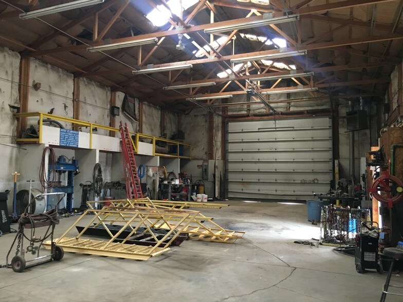 More Photos Of 1313 Denver Ave, Fort Lupton Flex For Lease