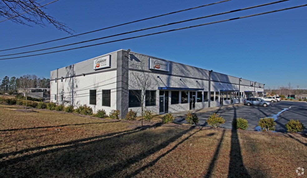 More Photos Of 3325 Carolina Ave, Charlotte Research And Development For Lease
