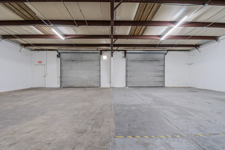 More Photos Of 440 Plumosa Ave, Casselberry Warehouse For Lease