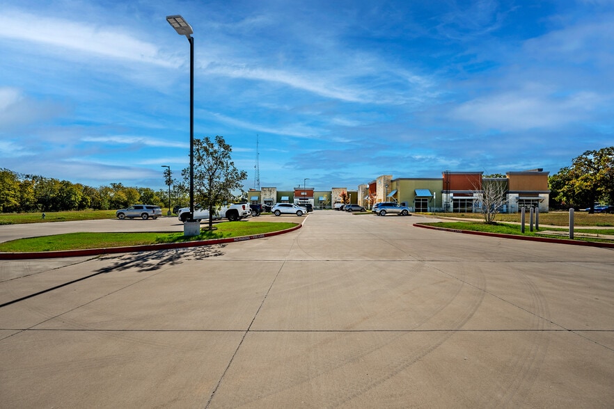 More Photos Of , Denton General Retail For Sale