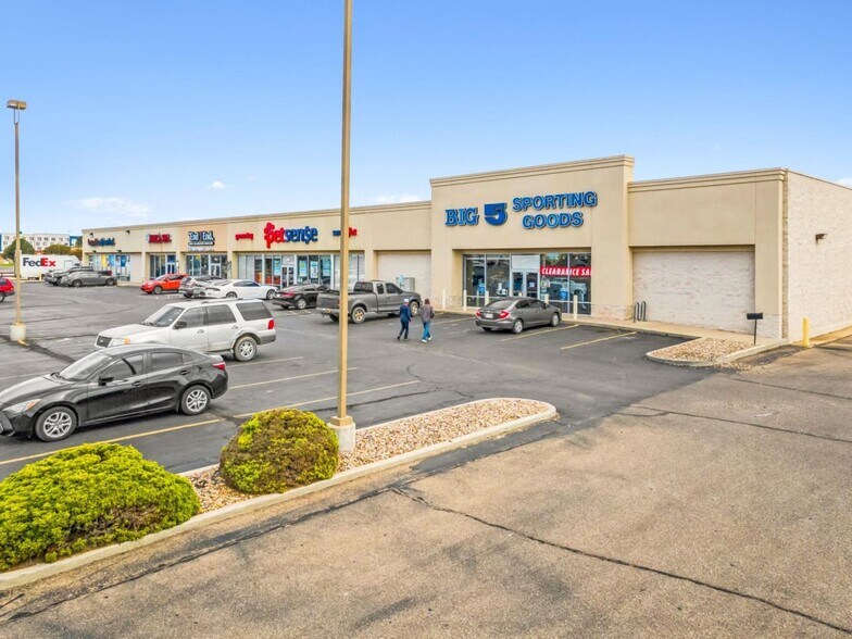 More Photos Of 4001 N Prince St, Clovis Unknown For Lease