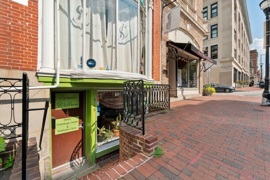 More Photos Of 519-521 N Charles St, Baltimore Office For Sale