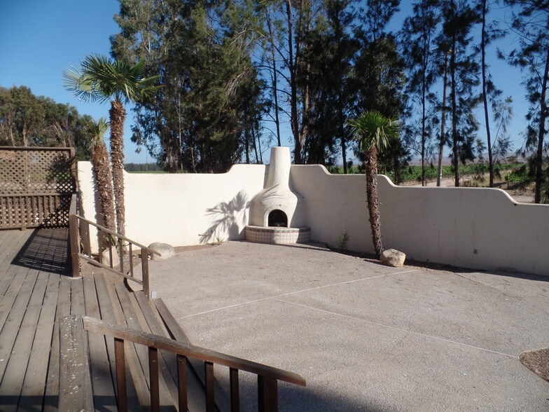 31021 Camphora Rd, Soledad, CA 93960 Winery Vineyard For Sale