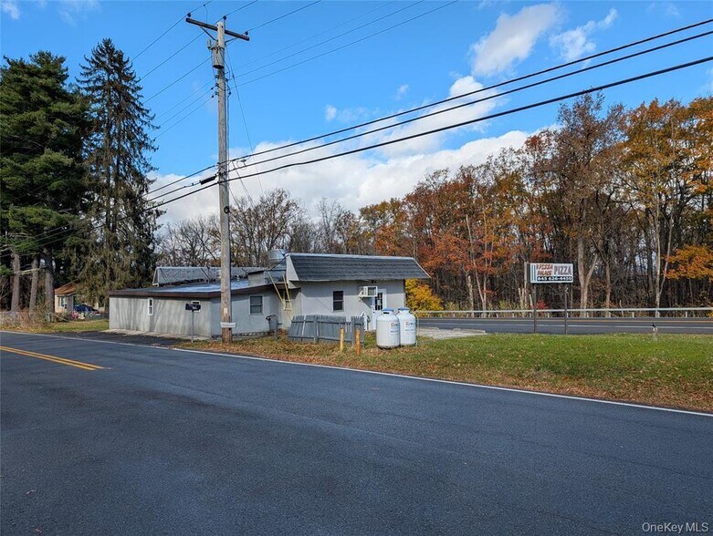 More Photos Of 5981 Route 44/55, Kerhonkson Storefront Retail Residential For Sale