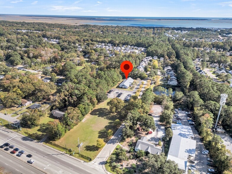 More Photos Of 3587 N Highway 17, Mount Pleasant Religious Facility For Sale