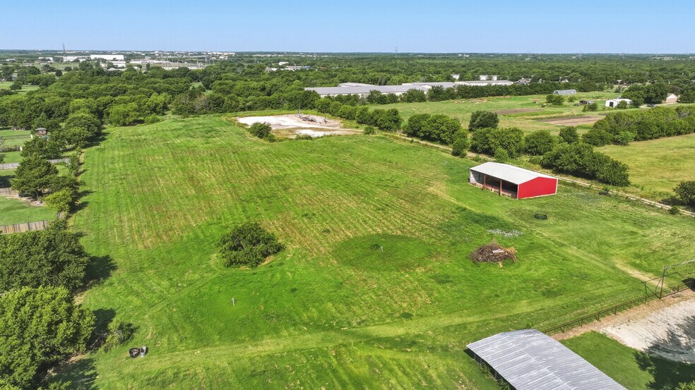 More Photos Of 2632 Howell Dr, Venus Land For Sale