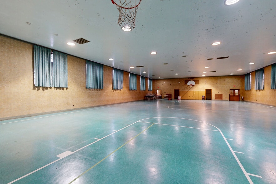 More Photos Of 399 Bishops Hwy, Kingston Schools For Sale