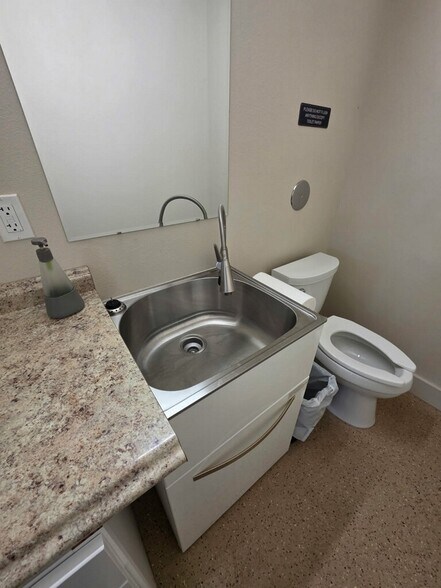 More Photos Of 341 1st St B-6, Mead Warehouse For Sale