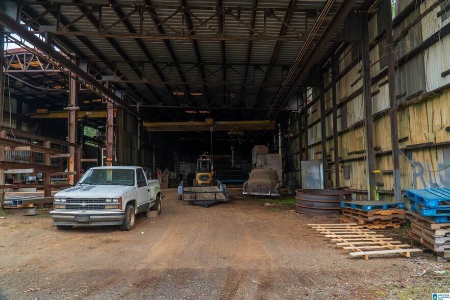 More Photos Of 765 Hart Cir, Warrior Industrial For Sale