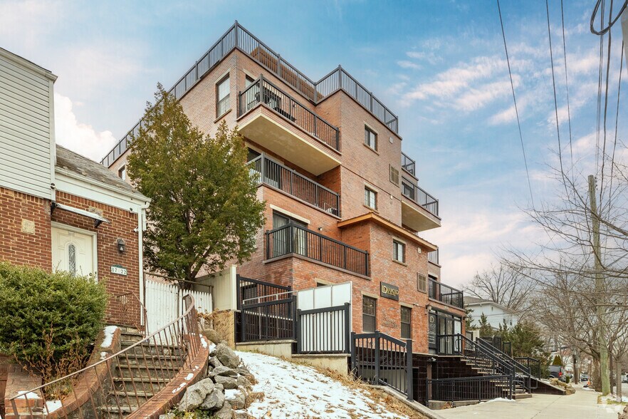 More Photos Of 8716 Avon St, Jamaica Apartments For Lease