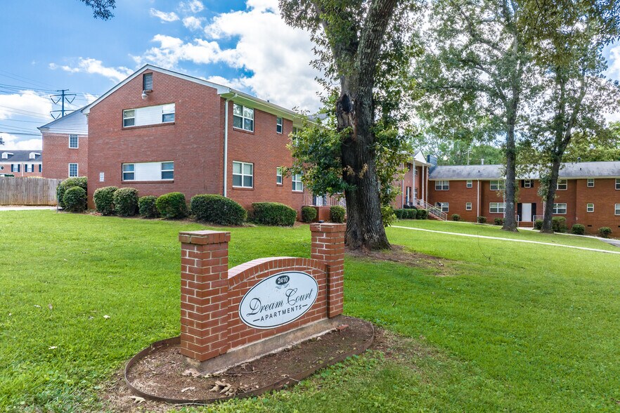 More Photos Of 2410 Benjamin E Mays Dr SW, Atlanta Apartments For Sale