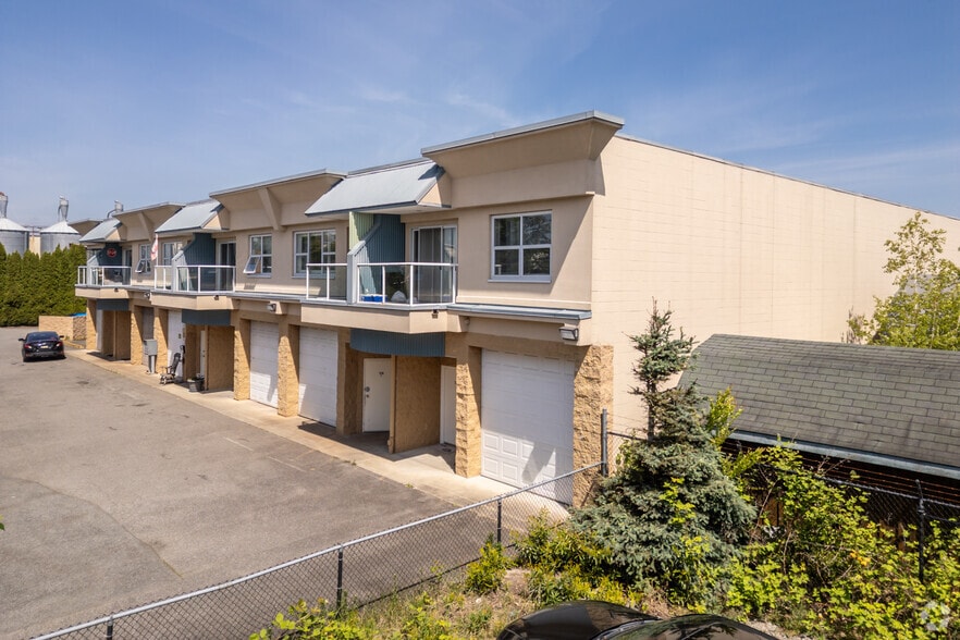 Primary Photo Of 5678 199th St, Langley Warehouse For Sale