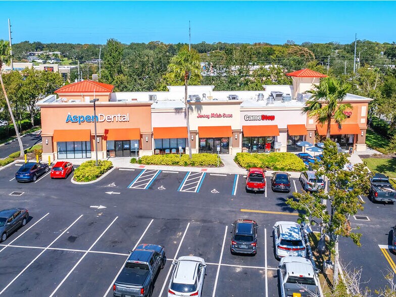 Primary Photo Of 17260 US Highway 441, Mount Dora Freestanding For Sale