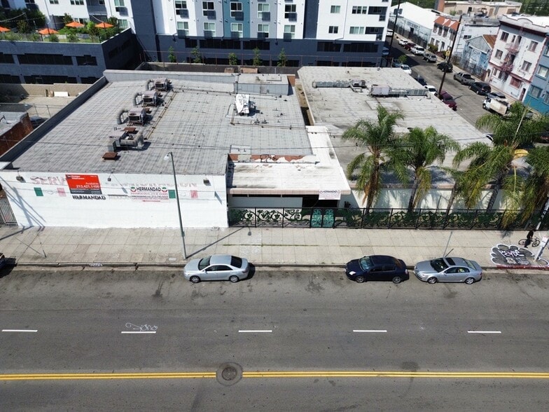 Primary Photo Of 2501 S Hill St, Los Angeles Office For Sale