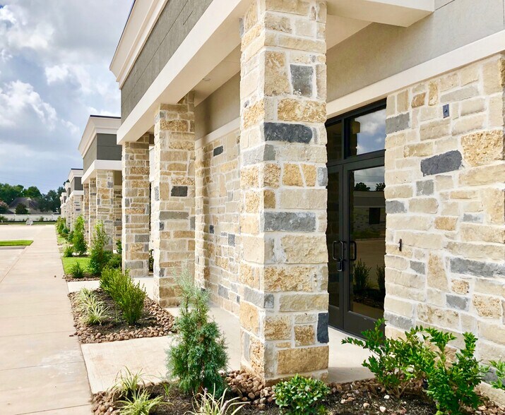 More Photos Of 625 Regal Row, Montgomery Medical For Sale