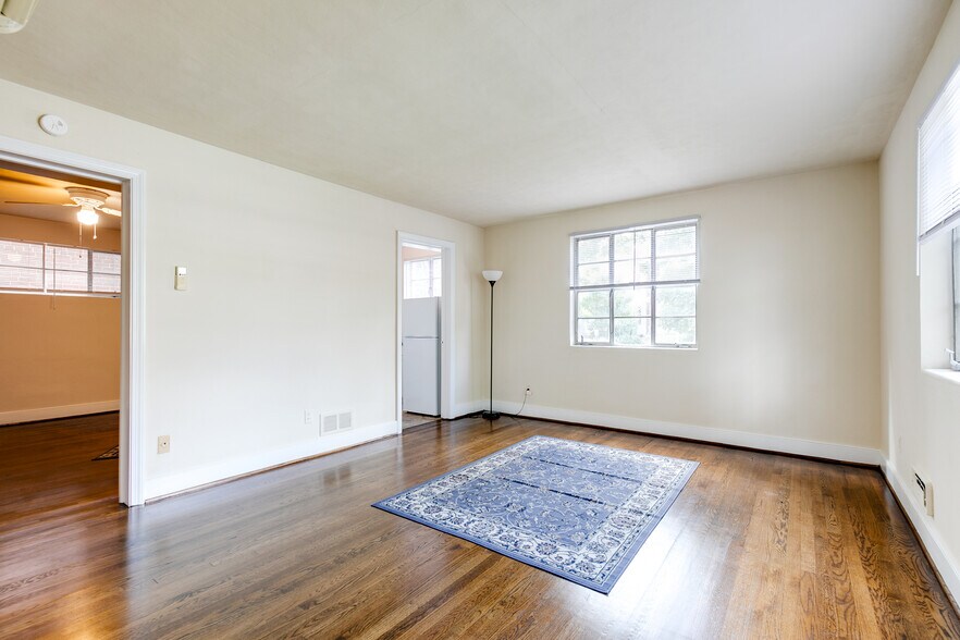 More Photos Of 3230 W Grace St, Richmond Apartments For Sale