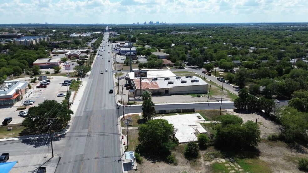 More Photos Of , San Antonio General Retail For Sale
