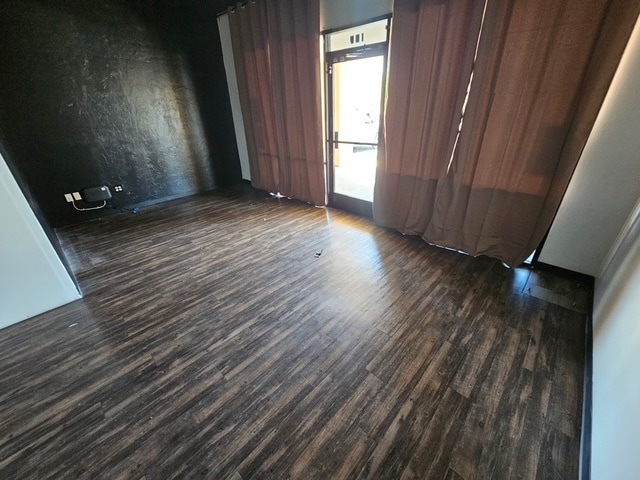 More Photos Of 5650 S 12th Ave, Tucson Unknown For Lease