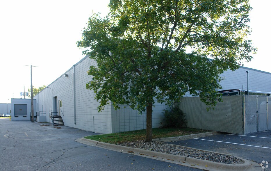 More Photos Of 15102 Minnetonka Industrial Rd, Minnetonka Light Manufacturing For Lease