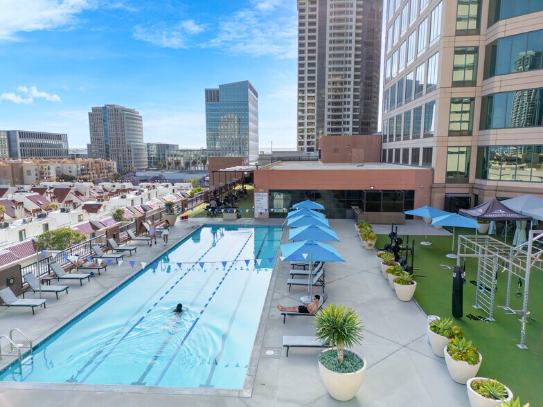 More Photos Of 501 W Broadway, San Diego Office For Lease