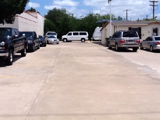 More Photos Of 3535 Forest Ln, Garland Auto Dealership For Sale