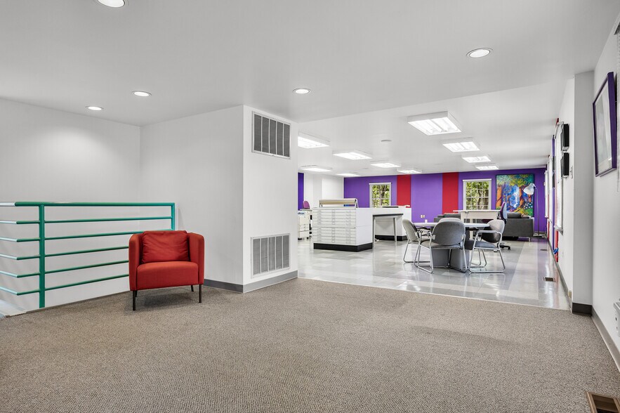 More Photos Of 715 E Main St, Moorestown Office For Sale