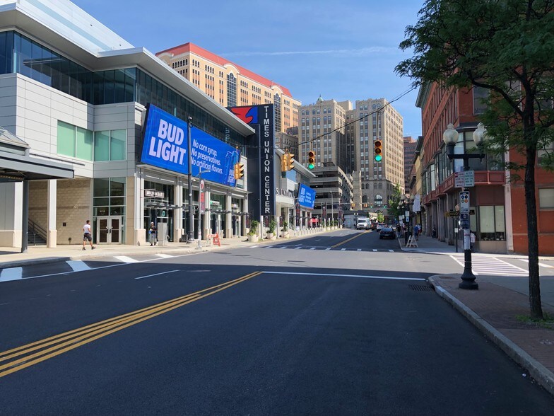 More Photos Of 66 S Pearl St, Albany Office For Lease