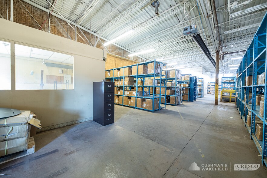 More Photos Of 850 E 72nd St, Cleveland Warehouse For Lease