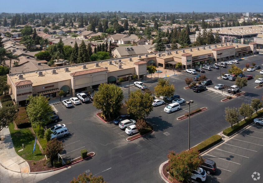 More Photos Of 1365 E Prosperity Ave, Tulare Unknown For Lease