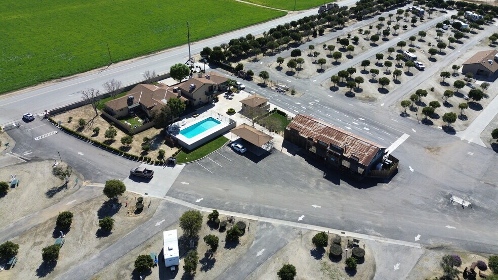 More Photos Of 1452 S Edison Rd, Bakersfield Trailer Camper Park For Sale