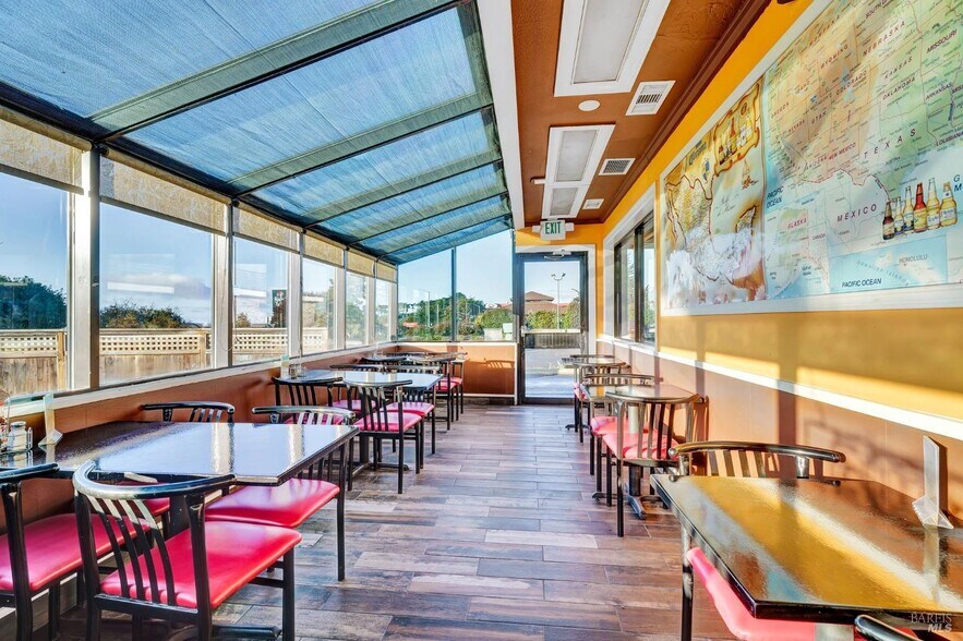 More Photos Of 760 S Main St, Fort Bragg Restaurant For Sale