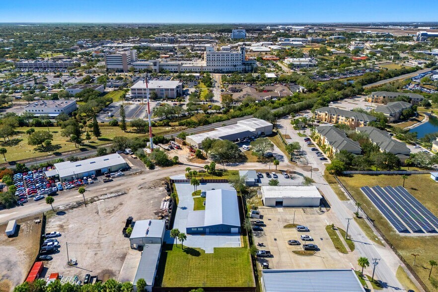 More Photos Of 1301 Morningside Dr, Melbourne Warehouse For Sale