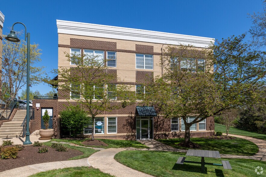 More Photos Of 44081 Pipeline Plz, Ashburn Coworking Space