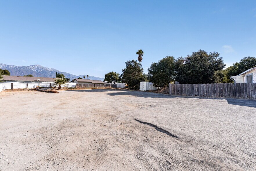 More Photos Of 10028 Foothill Blvd, Rancho Cucamonga Restaurant For Sale