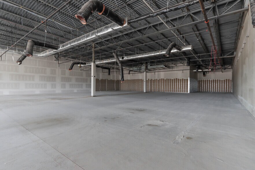 More Photos Of 1784-1794 Plover Rd, Plover Unknown For Lease