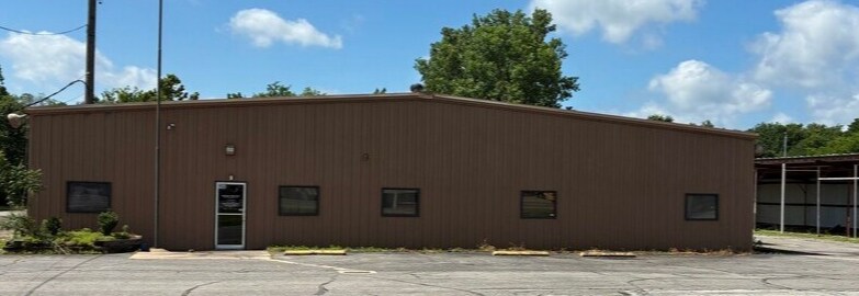 Primary Photo Of 1401-1409 W Shawnee, Muskogee Manufacturing For Sale