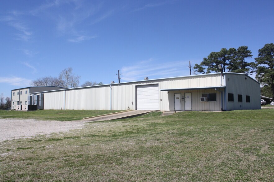 More Photos Of 19111 Fm 362 Rd, Waller Manufacturing For Sale